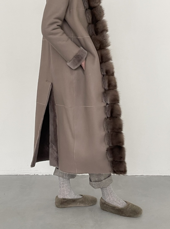 Пальто дубленка с мехом куницы