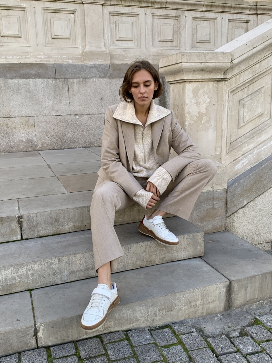 /kostyumy-sherst-i-kashemir/kostyum-iz-shersti-merinosa-s-dobavleniem-kashemira422/