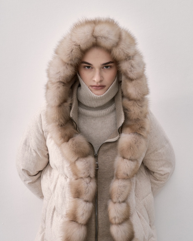 /kashemirovye-pukhoviki/pukhovik-s-mekhom-kunitsy658/