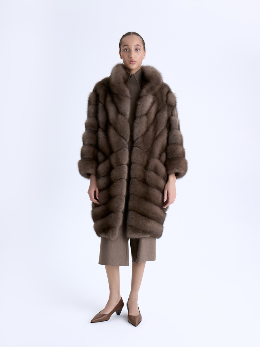 /shuby-iz-kunitsy/shuba-iz-kunitsy2420/