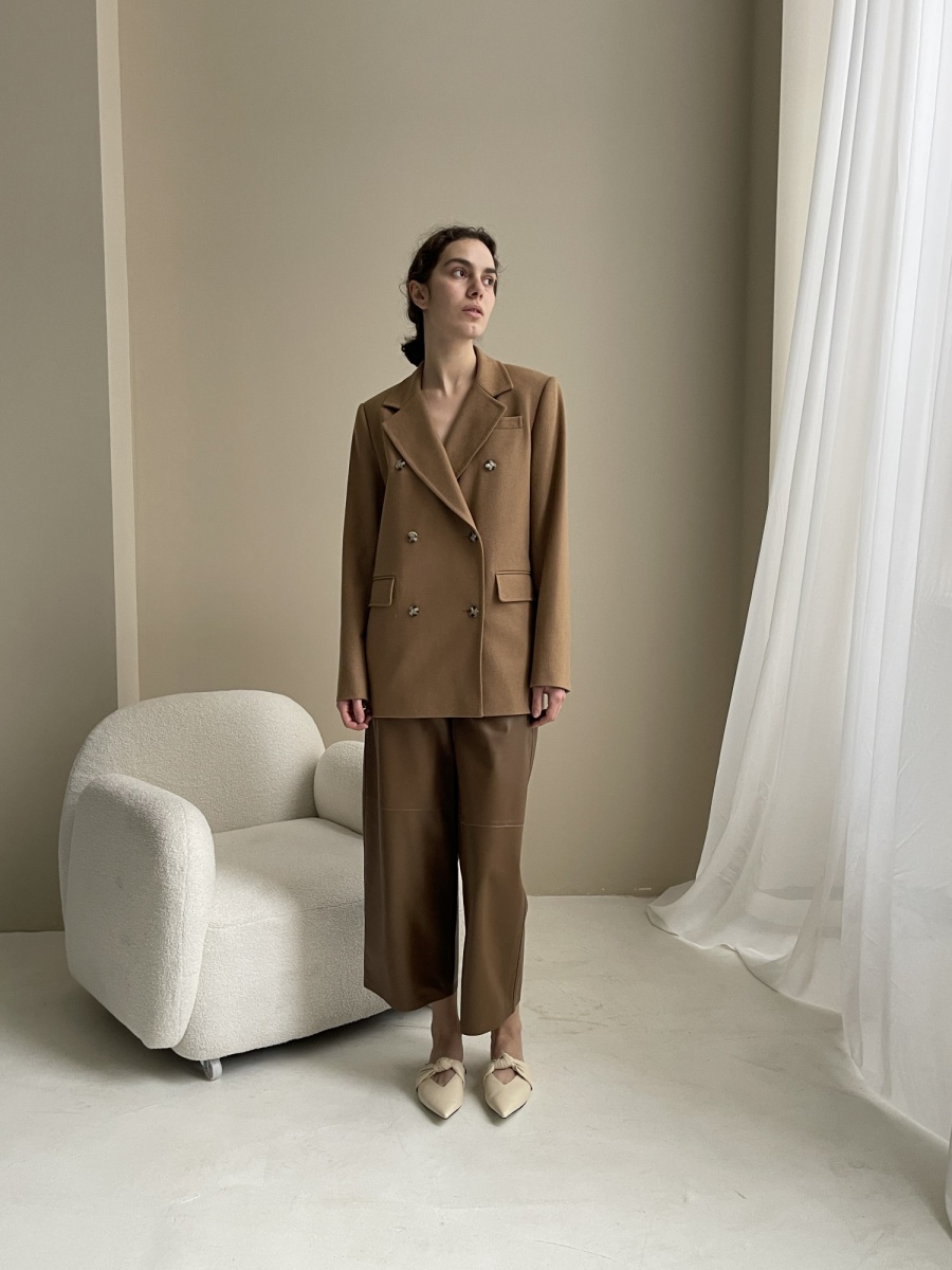 /kostyumy-sherst-i-kashemir/pidzhak-iz-kashemira-i-shersti-merinosa569/