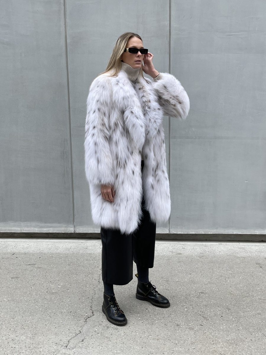 /shuby-iz-rysi/shuba-iz-mekha-sibirskoy-rysi678/