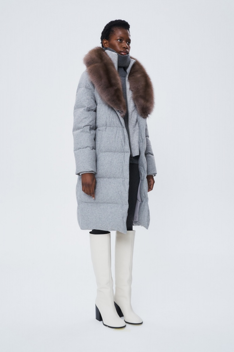 /kashemirovye-pukhoviki/pukhovik-s-mekhom-kunitsy661/