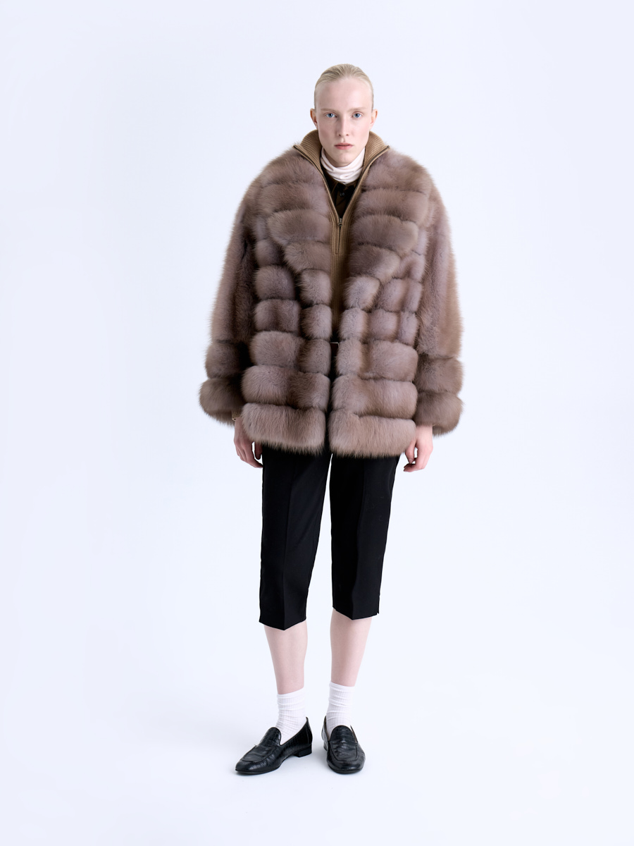 /shuby-iz-kunitsy/shuba-iz-kunitsy2427/