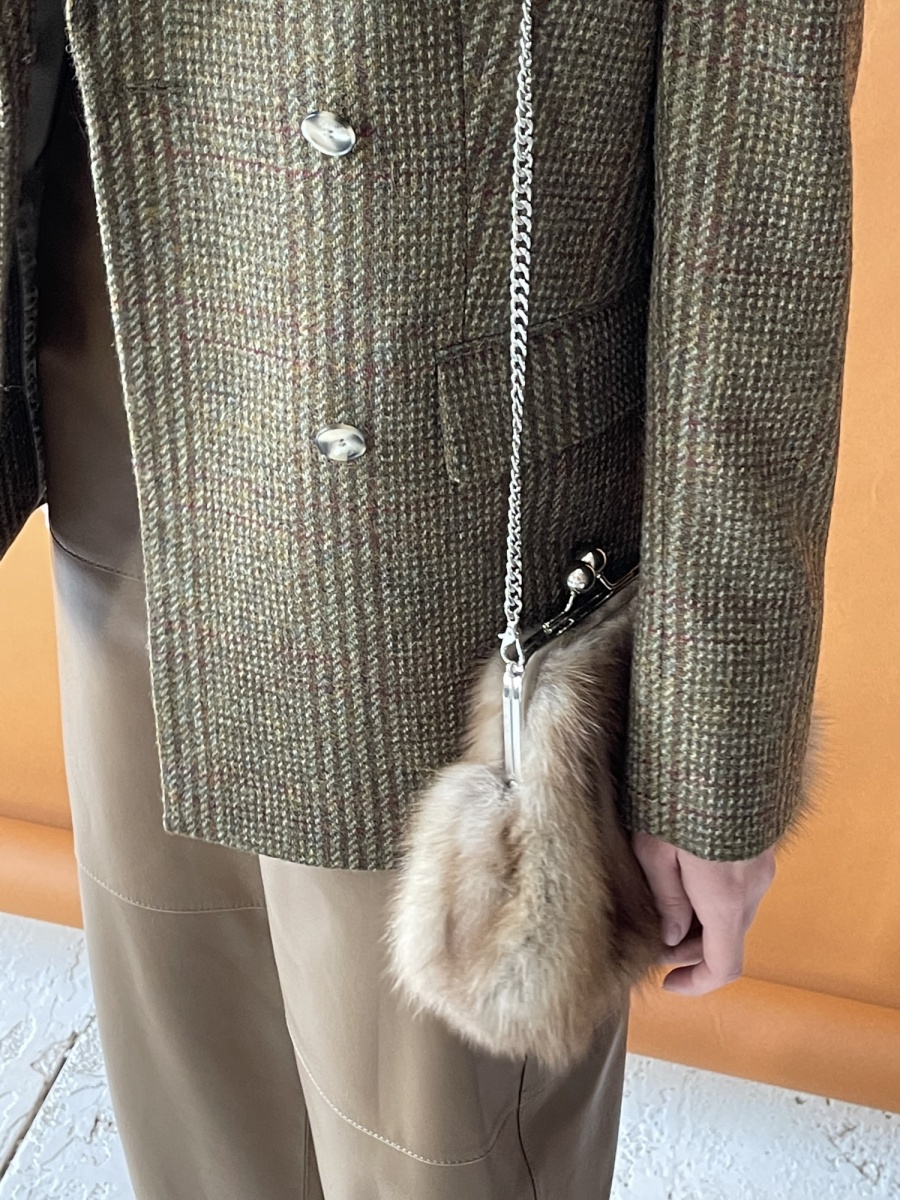 /aksessuary/sumka-iz-mekha-kunitsy562/